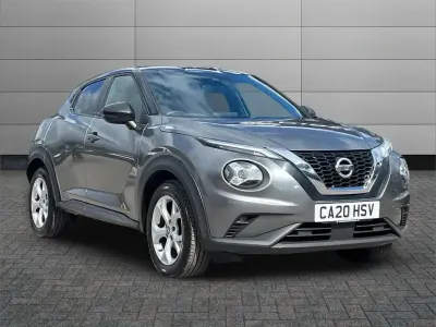 Gebraucht Nissan Juke N-Connecta 114 PS (83 kW) 2020 Grau SUV