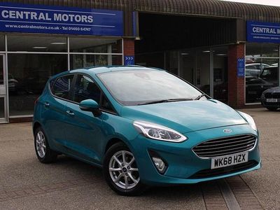 Używany Ford Fiesta Zetec 100 KM (73 kW) 2018 Niebieski Hatchback