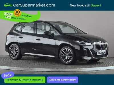 Begagnad BMW 225 M Sport 245 HK (180 kW) 2023 Svart Halvkombi