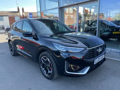 Used Ford Kuga ST-Line X 183 HP (134 kW) 2025 Black SUV