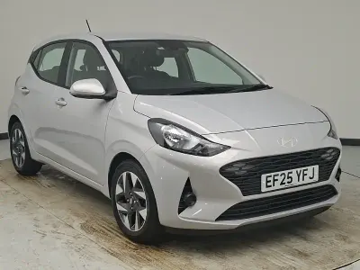 Used Hyundai i10 Advanced 63 HP (46 kW) 2025 Grey Hatchback