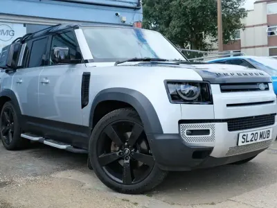 Used Land Rover Defender First Edition 237 HP (174 kW) 2020 Silver SUV