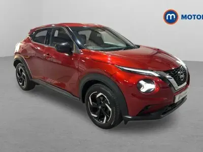 Gebraucht Nissan Juke N-Connecta 114 PS (83 kW) 2023 Rot SUV