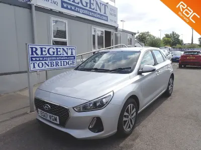 Used Hyundai i30 SE 120 HP (88 kW) 2017 Silver Hatchback