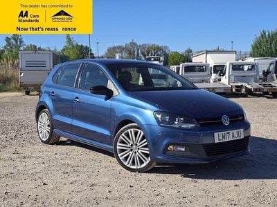 Begagnad VW Polo BlueGT 150 HK (110 kW) 2017 Blå Halvkombi