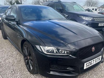 Used Jaguar XE Ingenium 200 HP (147 kW) 2019 Sedan
