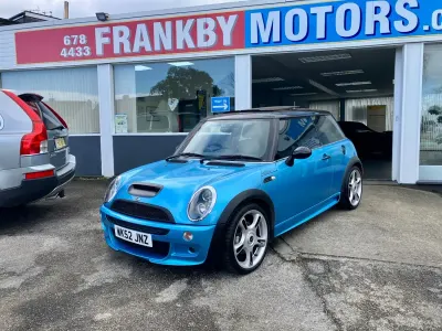 Begagnad Mini Cooper S Hatch 2002 Blå Halvkombi
