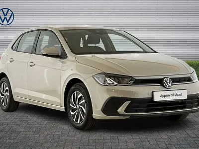 Used VW Polo Life 95 HP (69 kW) 2024 Ascot grey Hatchback