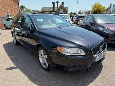 Used Volvo V70 SE Lux 215 HP (158 kW) 2013 Black Estate