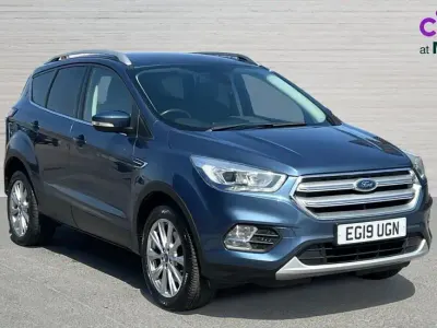 Used Ford Kuga Titanium 176 HP (129 kW) 2019 Blue SUV