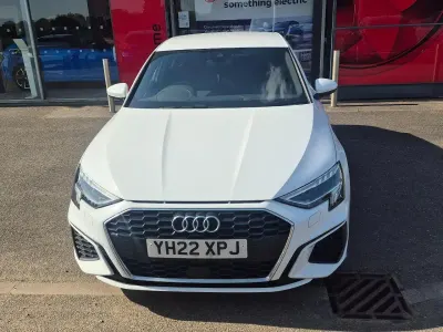 Used Audi A3 Sportback S-Line 148 HP (108 kW) 2022 White Hatchback