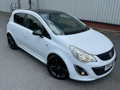 Used Vauxhall Corsa Edition 2013 White Hatchback