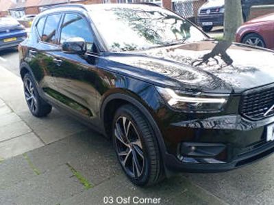 Used Volvo XC40 R-Design Pro 2019 Black SUV
