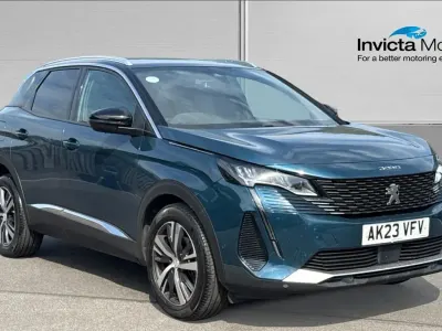 Used Peugeot 3008 Allure+ 131 HP (96 kW) 2023 Celebes blue metallic SUV