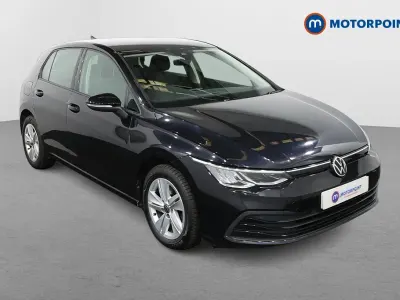 Usado VW Golf VII Life 150 CV (110 kW) 2021 Negro Utilitario