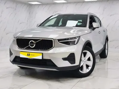 Used Volvo XC40 Core 163 HP (119 kW) 2023 Silver SUV