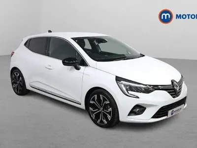 Used Renault Clio Techno 145 HP (106 kW) 2023 White Hatchback