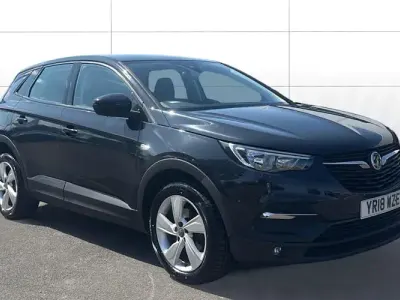 Used Vauxhall Grandland X 131 HP (96 kW) 2018 Green SUV