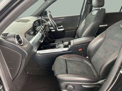 Mercedes GLB200