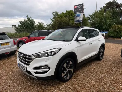 Used Hyundai Tucson Premium SE 136 HP (100 kW) 2017 White SUV