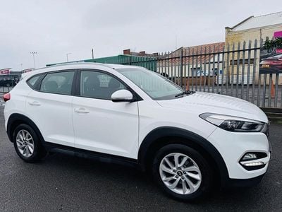 Used Hyundai Tucson SE 2016 White SUV