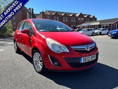 Second-hand Vauxhall Corsa S 85 CP (62 kW) 2012 Roșu Hatchback