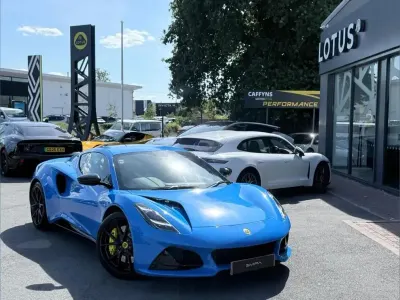 Used Lotus Emira 405 HP (297 kW) 2023 Blue Coupe
