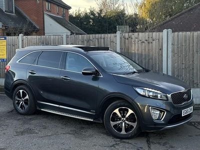 Grey Used 2015 Kia Sorento SUV | £12,297 (Fair price)