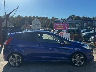 Used Ford Fiesta ST 2016 Blue Hatchback