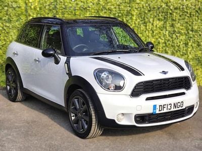 Used Mini Cooper S 2013 White Hatchback