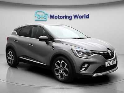 Usado Renault Captur Techno 145 HP (106 kW) 2023 Cinzento SUV
