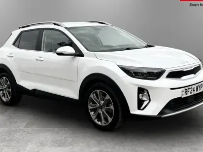 Used Kia Stonic 120 HP (88 kW) 2024 White SUV