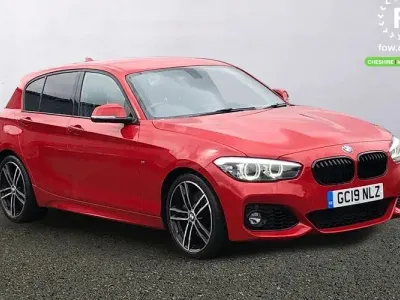Used BMW 118 Efficient Dynamics 136 HP (100 kW) 2019 Red Hatchback
