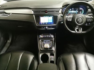 MG MG5 EV