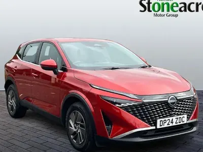 Used Nissan Qashqai Acenta Premium 158 HP (116 kW) 2022 Red SUV