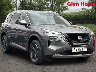 Grey New 2025 Nissan X-Trail N-Connecta SUV | £30,768 (Fair price)