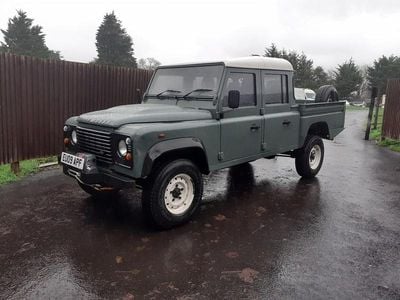 Green Used 2009 Land Rover Defender Pickup | £20,000 (Fair price)