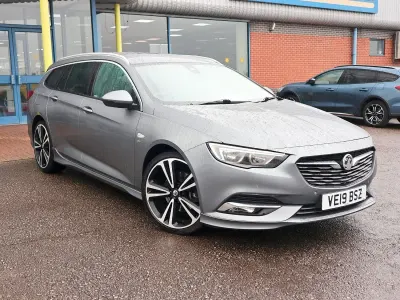 Used Vauxhall Insignia SRi 170 HP (125 kW) 2019 Grey Hatchback