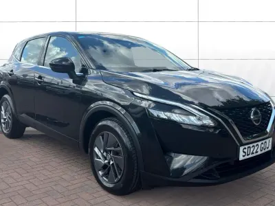 Used Nissan Qashqai Acenta Premium 140 HP (102 kW) 2022 Black SUV