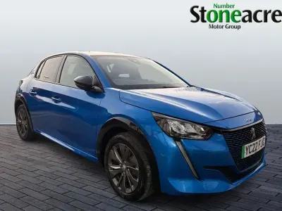 Second-hand Peugeot e-208 Allure Premium 100 kW (136 CP) 2022 Hatchback