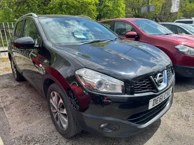 Begagnad Nissan Qashqai Tekna 150 HK (110 kW) 2011 Svart SUV