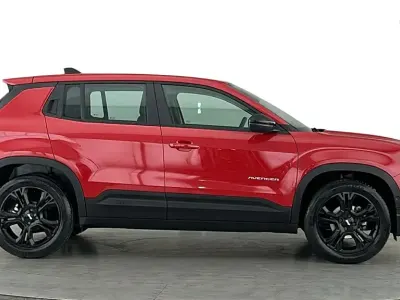 Used Jeep Avenger Altitude 100 HP (73 kW) 2024 Red SUV