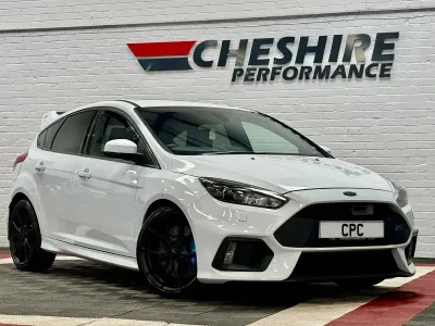 Used Ford Focus RS 345 HP (253 kW) 2016 White Hatchback
