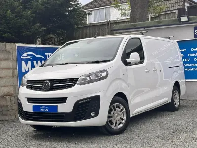 Used Vauxhall Vivaro Sportive 150 HP (110 kW) 2020 White MPV