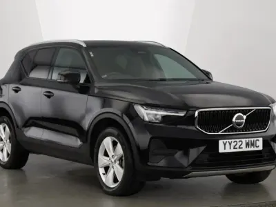 Used Volvo XC40 Core 163 HP (119 kW) 2022 Metallic  onyx black SUV