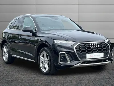 Used Audi Q5 S-Line 261 HP (191 kW) 2022 Mythos black SUV