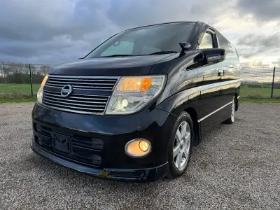 Usado Nissan Elgrand
