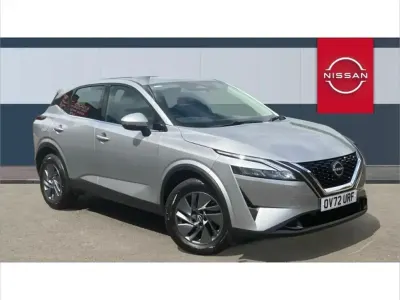 Used Nissan Qashqai Acenta Premium 158 HP (116 kW) 2022 Silver SUV