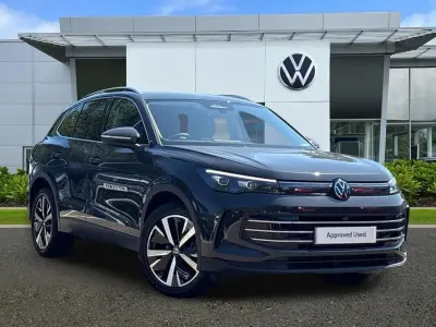 Used VW Tiguan Elegance 147 HP (108 kW) 2024 Grey SUV