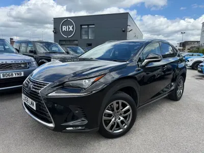 Used Lexus NX300h Luxury Line 197 HP (144 kW) 2018 Black SUV